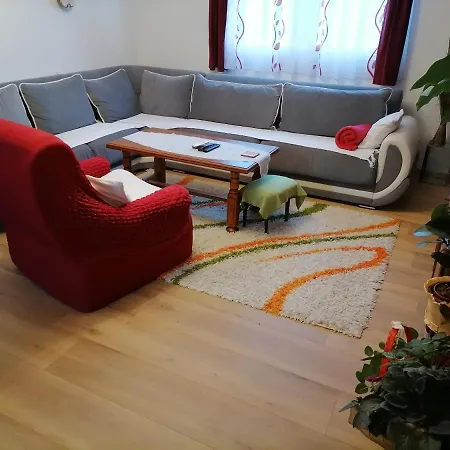 Privatna Kuca Elez * Pale